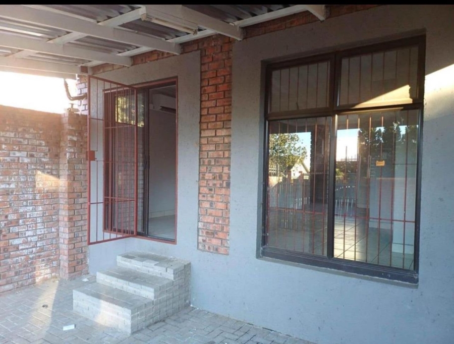 3 Bedroom Property for Sale in Fichardt Park Free State